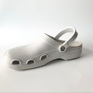 Crocs Slip on